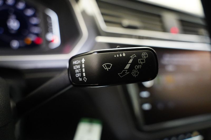 Volkswagen Tiguan - fotka 16 z 30