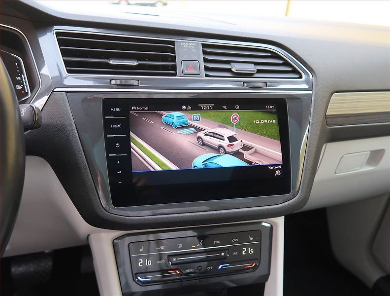 Volkswagen Tiguan (2023) Elegance 2.0 TDI, digi klima - fotka 18 z 32