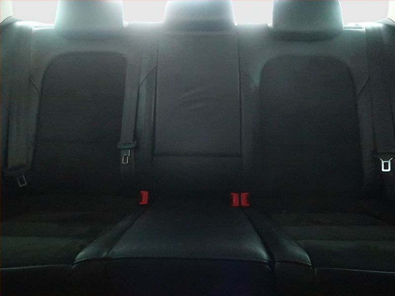 Škoda Superb (2014) 2.0 TDI, Automat, Kůže, Navi - fotka 10 z 15