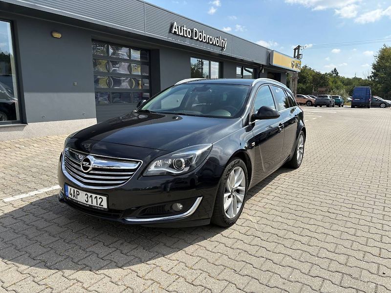 Opel Insignia Sports Tourer Sport A16XHT 125 - fotografie inzerátu