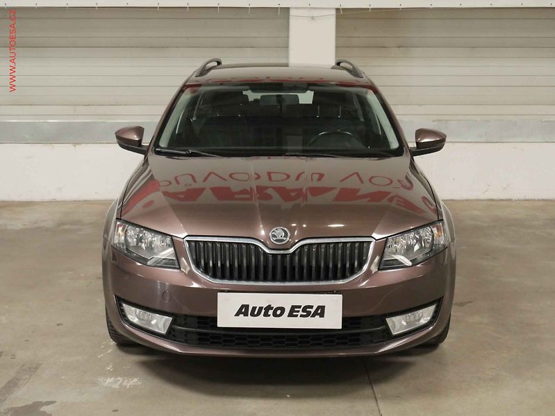 Škoda Octavia (2014) 1.6 TDi, 1.maj, AC, tempo - fotka 2 z 14