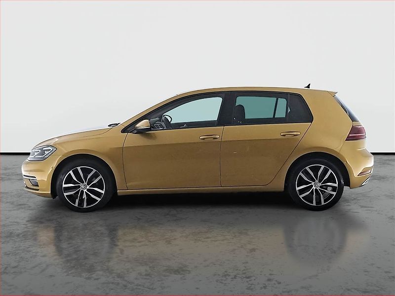 Volkswagen Golf (2018) Highline 1.5 TSI, Automat - fotka 3 z 20