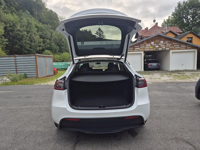 Tesla Model Y ZAMLUVENO ! TZ 92,4% - fotka 14 z 50
