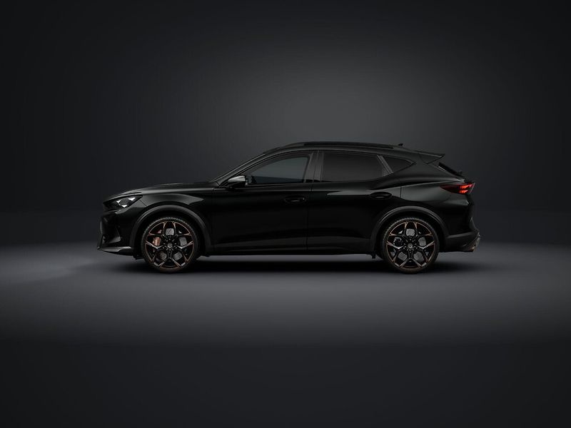 Cupra Formentor (2026) 2.5TSI 287kW DSG 4WD - fotka 2 z 6