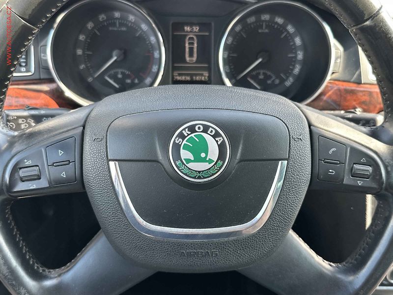Škoda Superb (2012) 2.0 TDi 4x4, ČR, Bixen - fotka 13 z 22