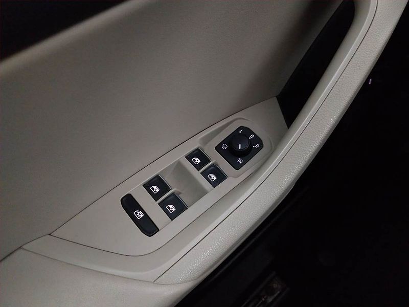 Škoda Kodiaq (2017) Style 2.0 TDI, Automat, Kůže - fotka 19 z 23