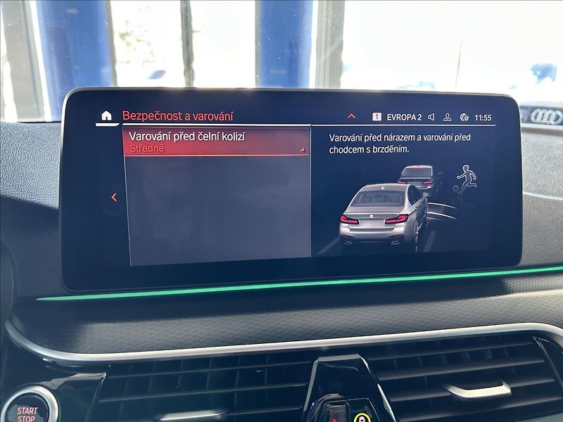 BMW Řada 5 3,0   530xD,210kW,ČR,M-SPORT,D - fotka 21 z 43