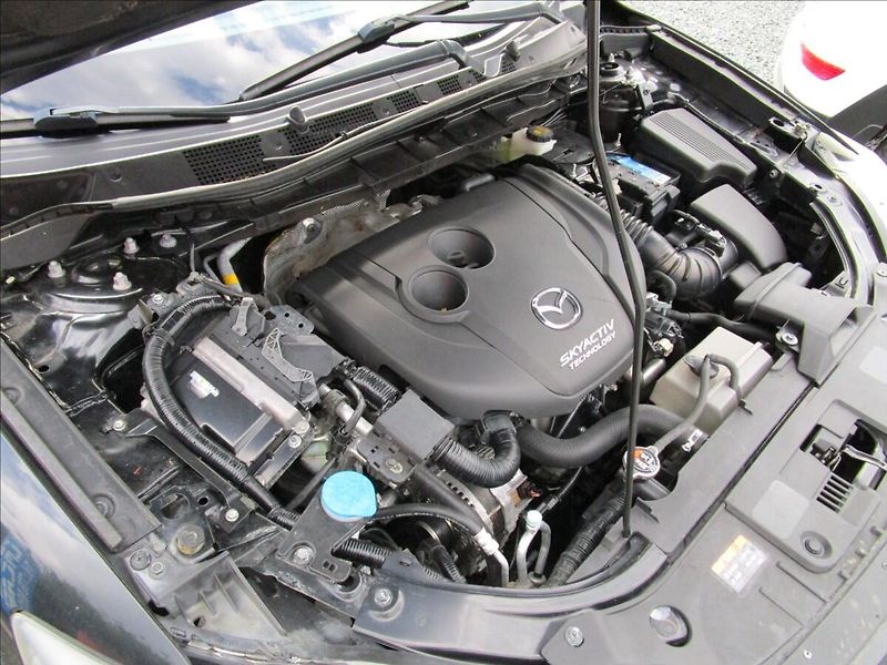Mazda CX-5 2.2 Skyactiv-D, aut. klima - fotka 37 z 38