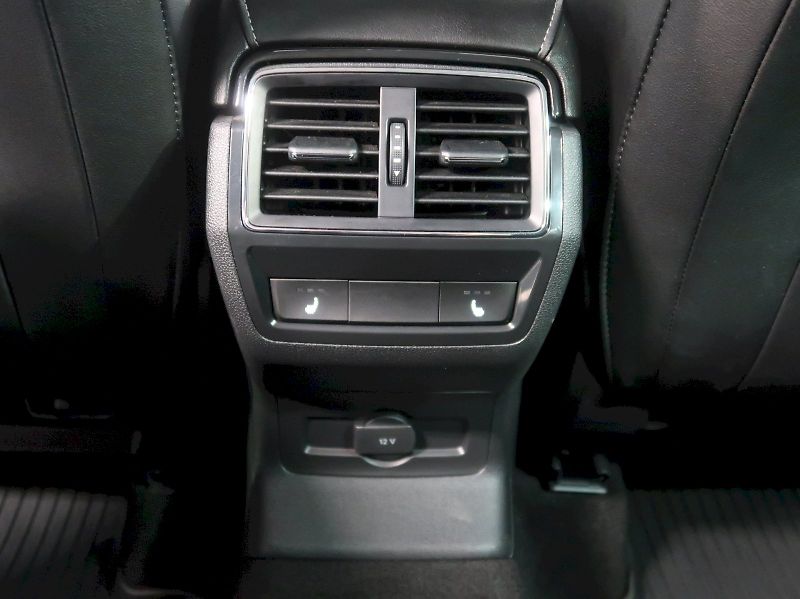 Škoda Karoq (2022) STYLE 2.0TDI 85KW TAŽNÝ - fotka 37 z 40
