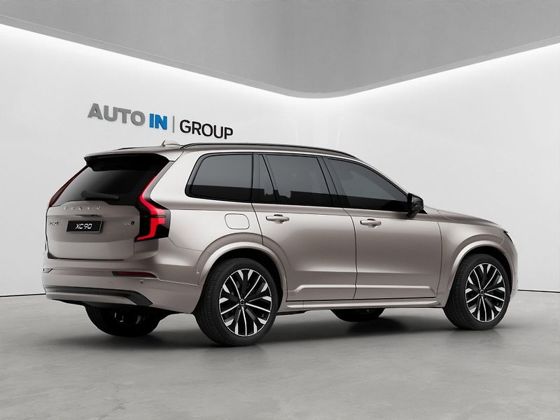Volvo XC90 (2026) DARK B5 PLUS AWD, LOUNGE, PANO - fotka 4 z 8