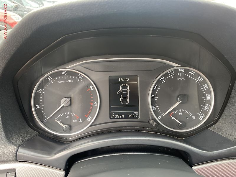 Škoda Octavia (2009) 1.4 TSI, Elegance - fotka 13 z 14