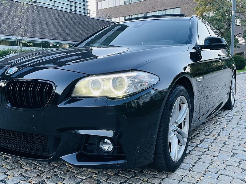 BMW Řada 5 530D AUT XDRIVE TAŽNÉ M-PAKET - fotka 47 z 48