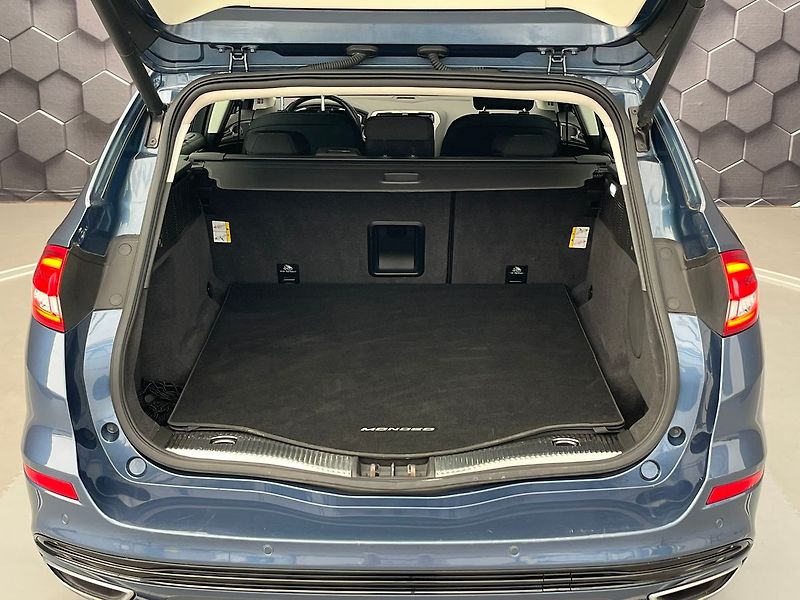 Ford Mondeo 2.0 EB Titanium AWD REZERVACE - fotka 45 z 71