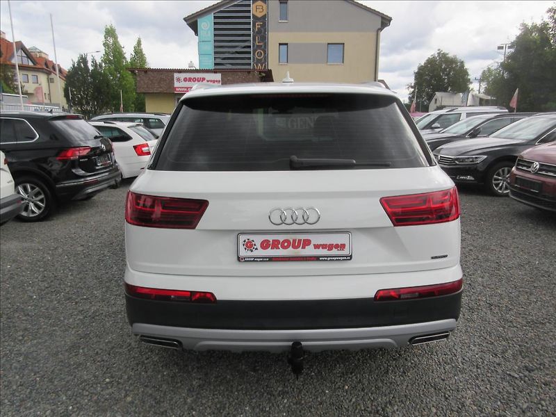 Audi Q7 3,0 TDI quattro Tiptronic Top - fotka 5 z 19