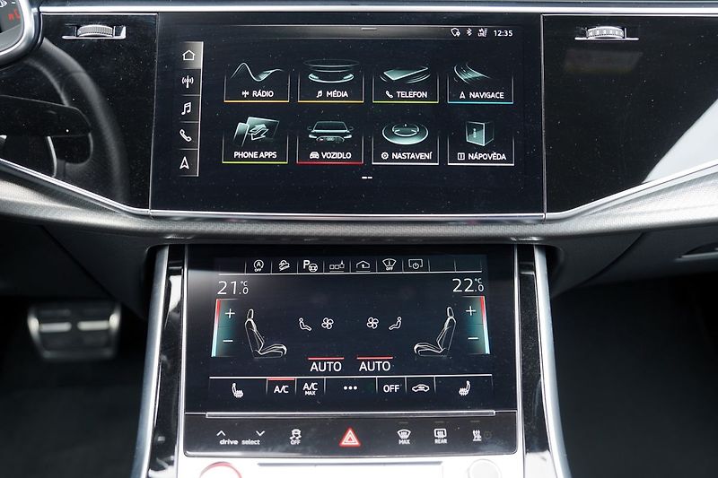 Audi RS Q8 TFSI 441kW quattro - fotka 38 z 51