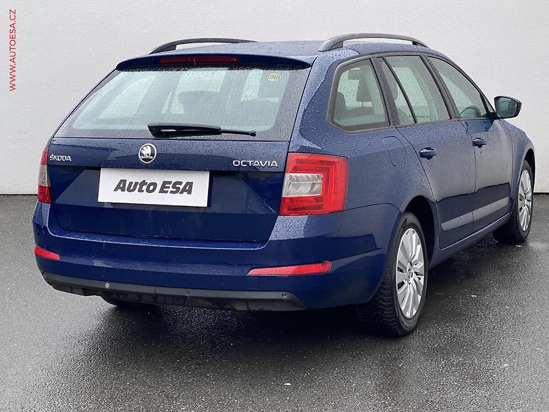 Škoda Octavia (2014) 1.4 TSi, ČR, AC, tempo, park - fotka 4 z 17