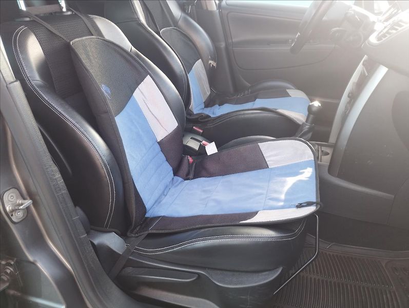 Peugeot 207 1,6 80KW MĚNĚNÝ OLEJ, DĚLANÉ R - fotka 9 z 17