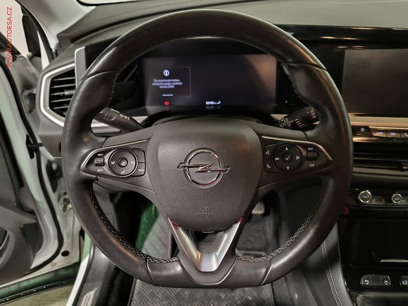 Opel Grandland (2022) 1.2T, 2.maj,ČR, GS Line - fotka 13 z 18