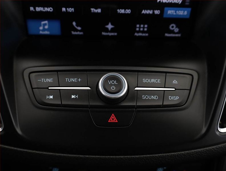 Ford Grand C-MAX (2017) 2.0 TDCi, 7 míst, Navi - fotka 13 z 20