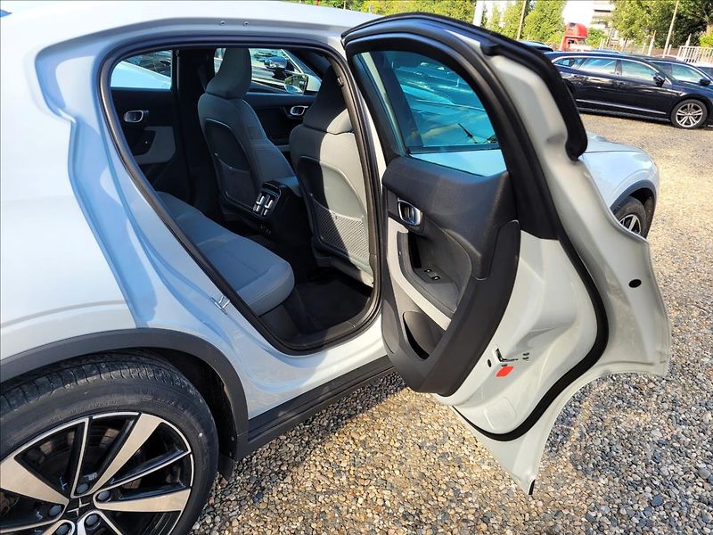Polestar 2 zálohováno      300kw,AWD,MATR - fotka 14 z 41