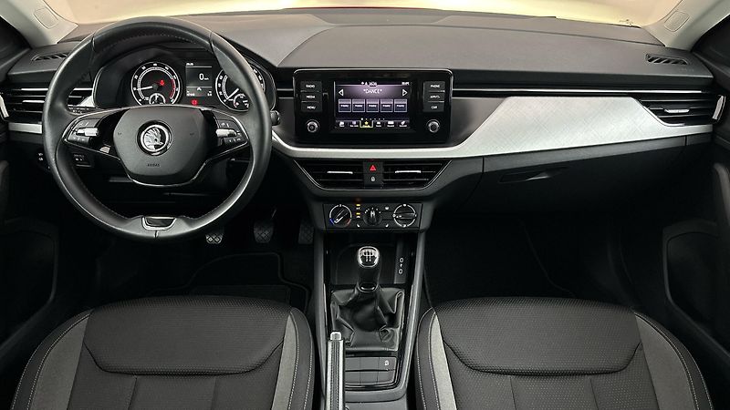 Škoda Scala 1.0 TSI Akční Model - fotka 8 z 24