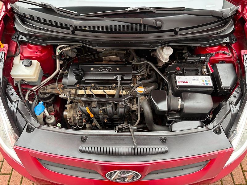 Hyundai i20 1.3 i, ČR, 71 tkm - fotka 18 z 19