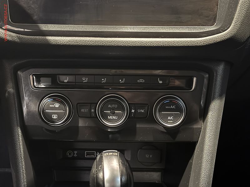 Volkswagen Tiguan (2018) 2.0TDI Allspace 4x4, ČR - fotka 18 z 19