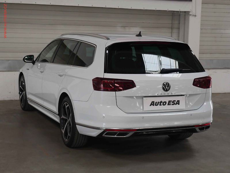 Volkswagen Passat (2023) 2.0TDi, 2.maj,ČR, R-Line - fotka 4 z 25