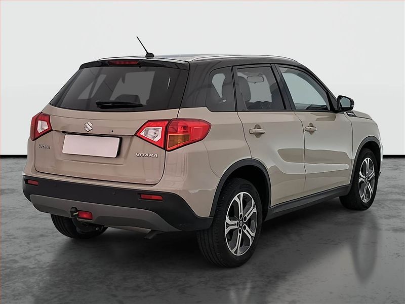 Suzuki Vitara (2018) Premium 1.6 VVT, Automat, ČR - fotka 5 z 20