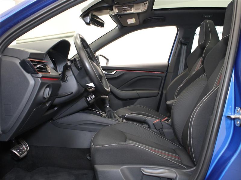 Škoda Scala 1,0 TSi DSG Monte Carlo 5L.Zár - fotka 6 z 28