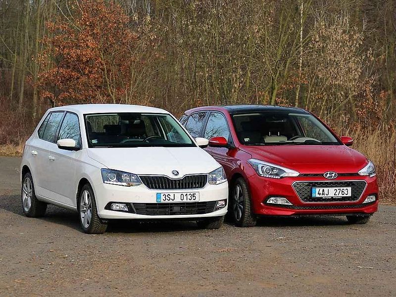 Škoda Fabia a Hyundai i20 (zleva).
