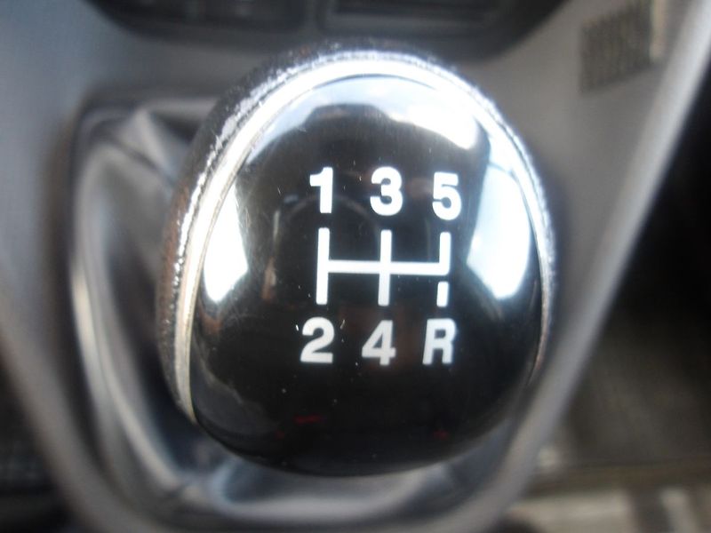 Ford Transit Connect 1,6TDCi ČR KLIMA -21%DPH ! - fotka 30 z 33