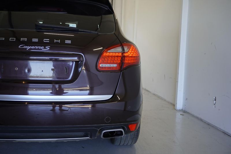 Porsche Cayenne 4,2 TDI V8 4WD AUT. - fotka 9 z 31