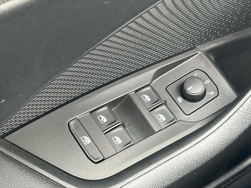 Škoda Octavia 2,0 TDi 85kW AMBITION PLUS - fotka 20 z 24
