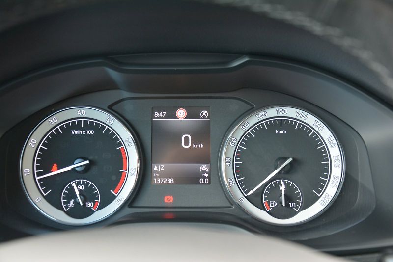 Škoda Karoq (2019) 1.5 TSI 110 kW Style EXTRA - fotka 10 z 26