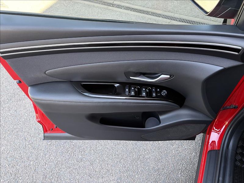 Hyundai Tucson 1,6 T-GDI  Smart - fotka 8 z 24