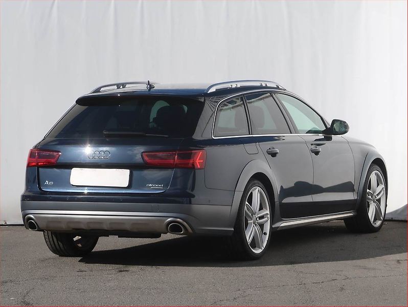 Audi A6 Allroad (2015) 3.0 TDI, 4X4, Automat, Kůže - fotka 5 z 25
