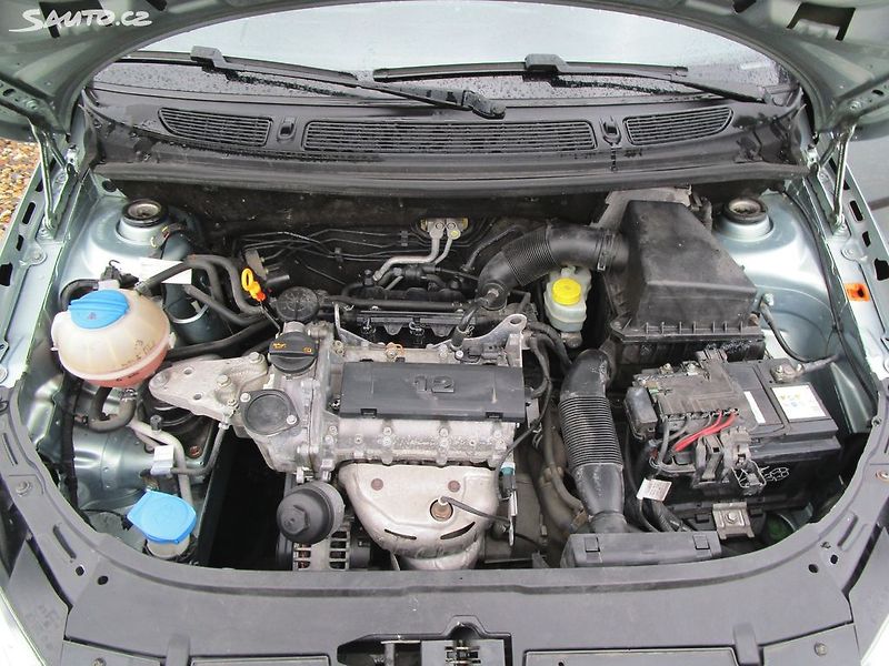Škoda Fabia 1,2 - 51KW - NOVÁ STK+OLEJ - fotka 21 z 21