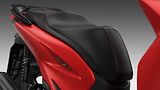 Honda SH 150i (2026) Sporty Smart box - náhled 4