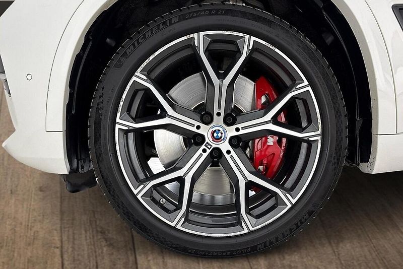 BMW X5 xDrive40d - fotka 28 z 28