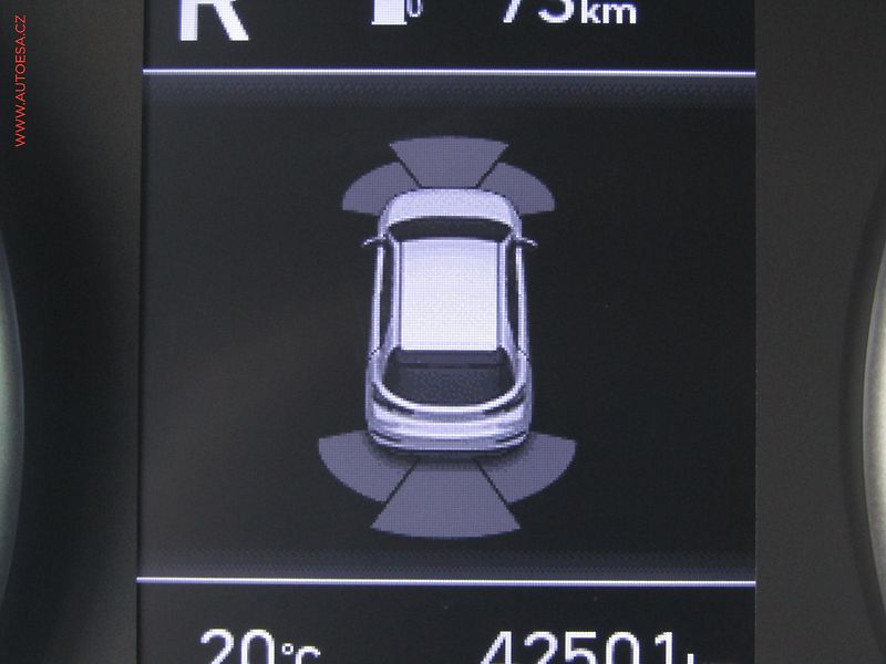 Hyundai i30 (2023) 1.0 T-GDi, ČR, servis.kniha - fotka 19 z 21
