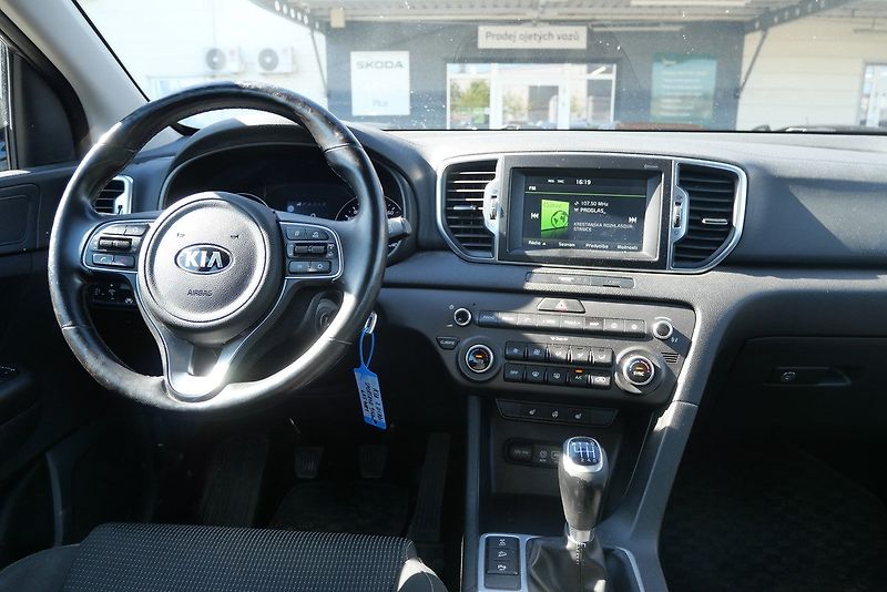 Kia Sportage - fotka 6 z 6