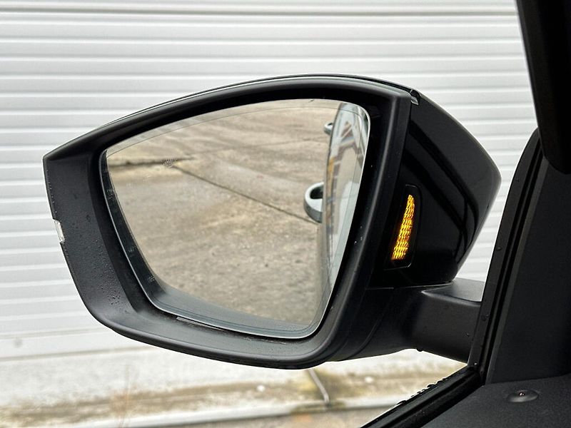 Škoda Karoq 2.0TSi DSG 4x4 Sportline 190PS - fotka 11 z 51