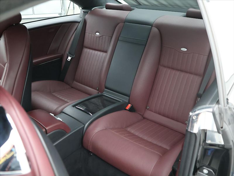 Mercedes-Benz CL 5,5 500 285kW 4Matic - fotka 12 z 28