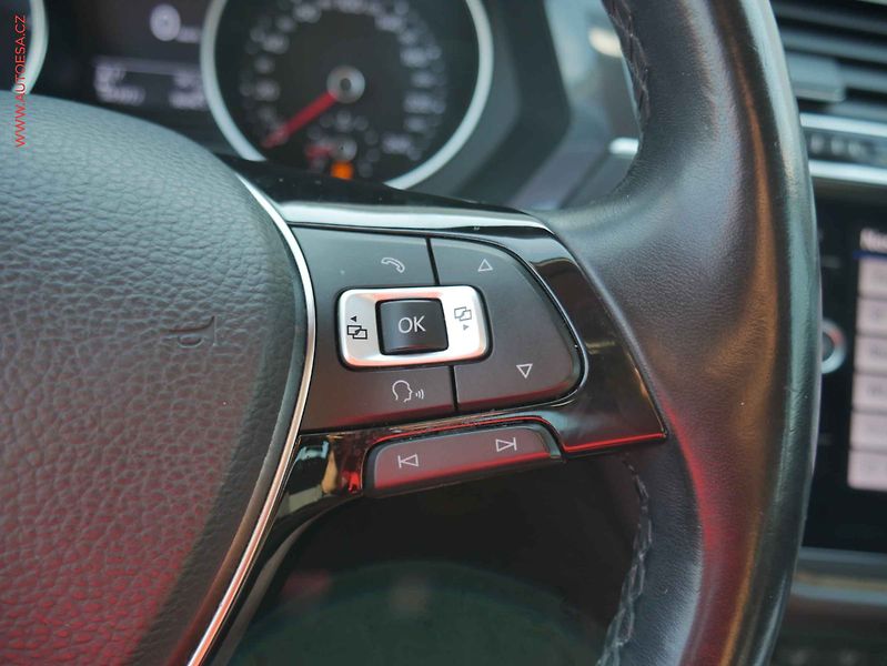 Volkswagen Tiguan (2018) 1.4 TSi, LED, navi, AC - fotka 14 z 15