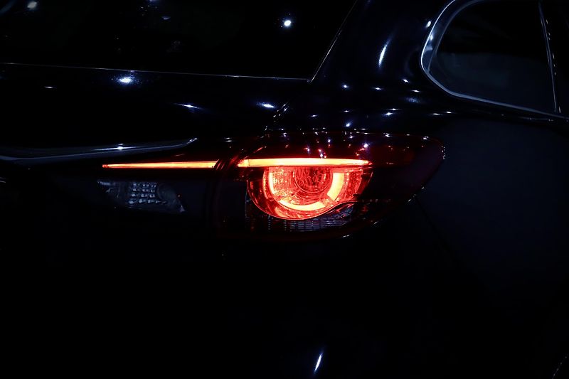 Mazda 6 Wagon 2.0 Skyactiv 121 kW - fotka 9 z 34