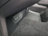 Volkswagen Golf (2025) 1.5 TSI People - náhled 47