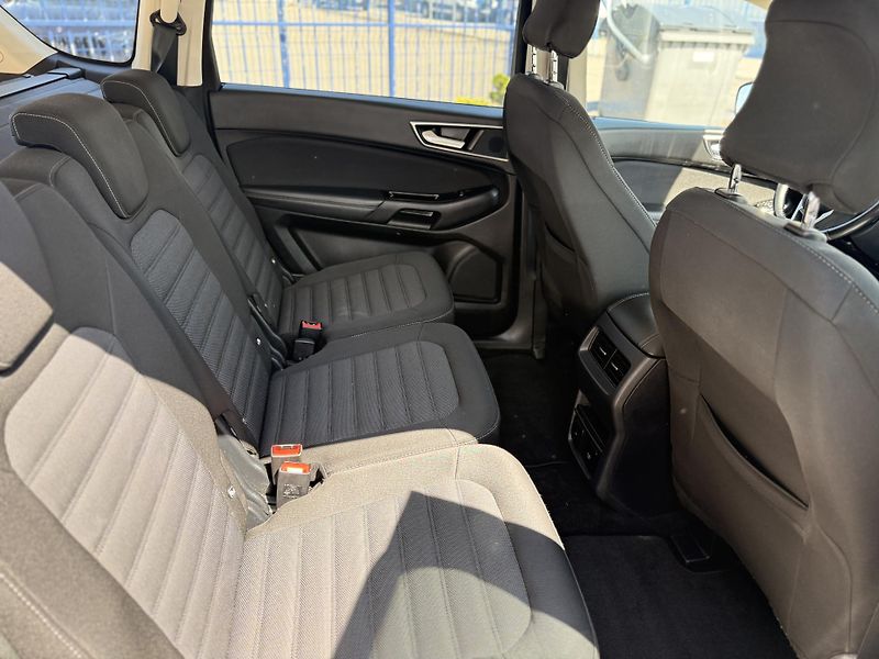 Ford S-MAX (2023) 2.5 Hybrid,REZERVOVÁNO - fotka 43 z 46