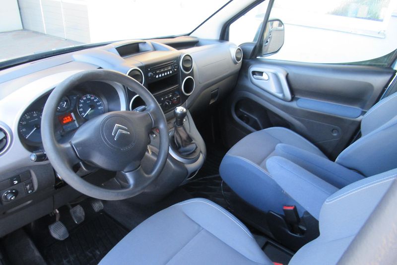Citroën Berlingo 1.6 HDi KLIMA  SADA KOL - fotka 11 z 20