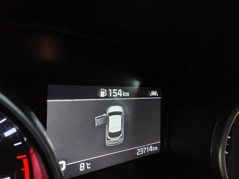 Kia XCeed 1.5-V ZÁRUCE-AUTOMAT-TOP STAV - fotka 13 z 17